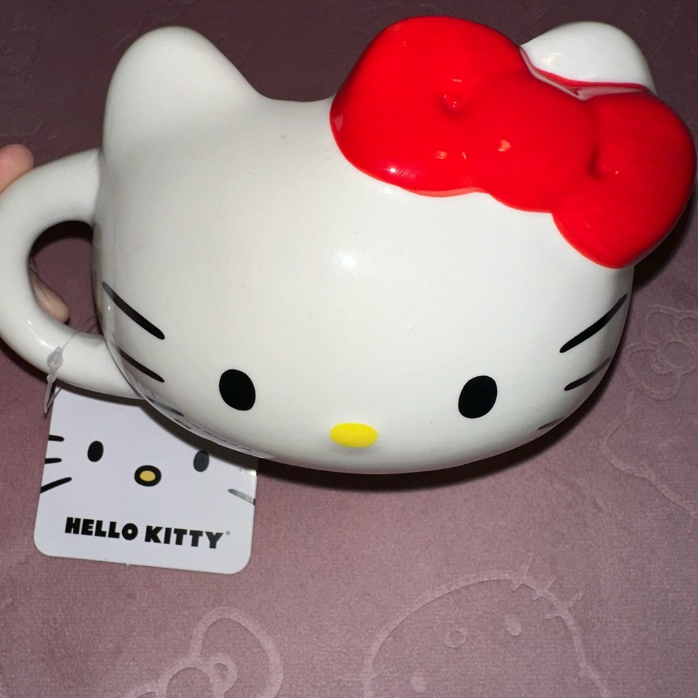 Hello kitty small mug